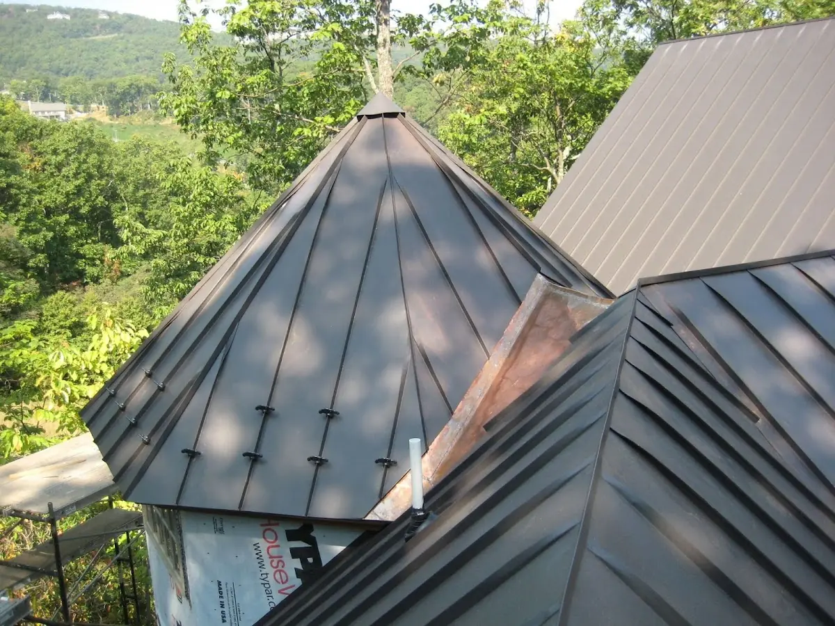 Professional Roof Tarp Installation by Craftsman Roofing in Villages of Woodland Springs