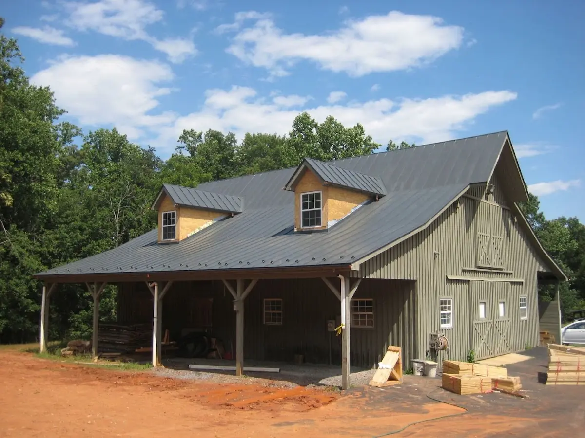 Expert Metal Roof Repair workmanship in Villages of Woodland Springs
